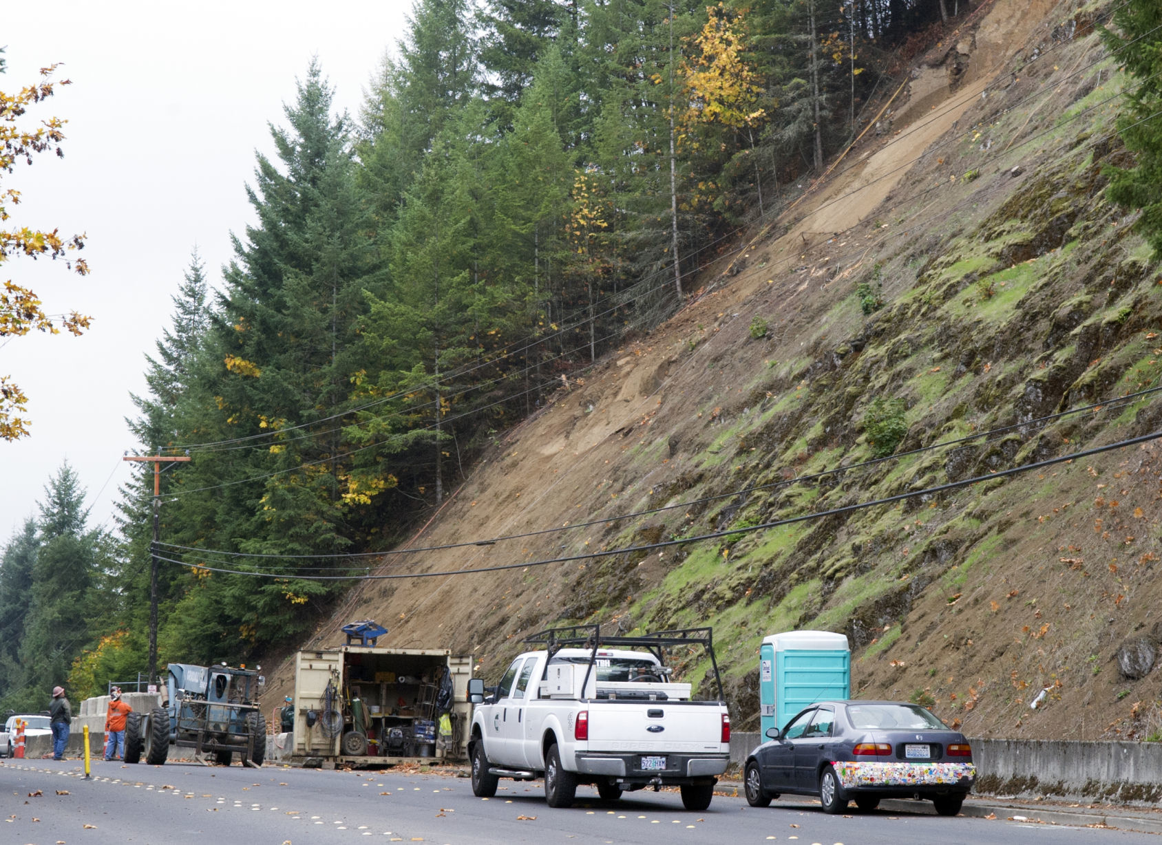 Slide work closes 38th Avenue